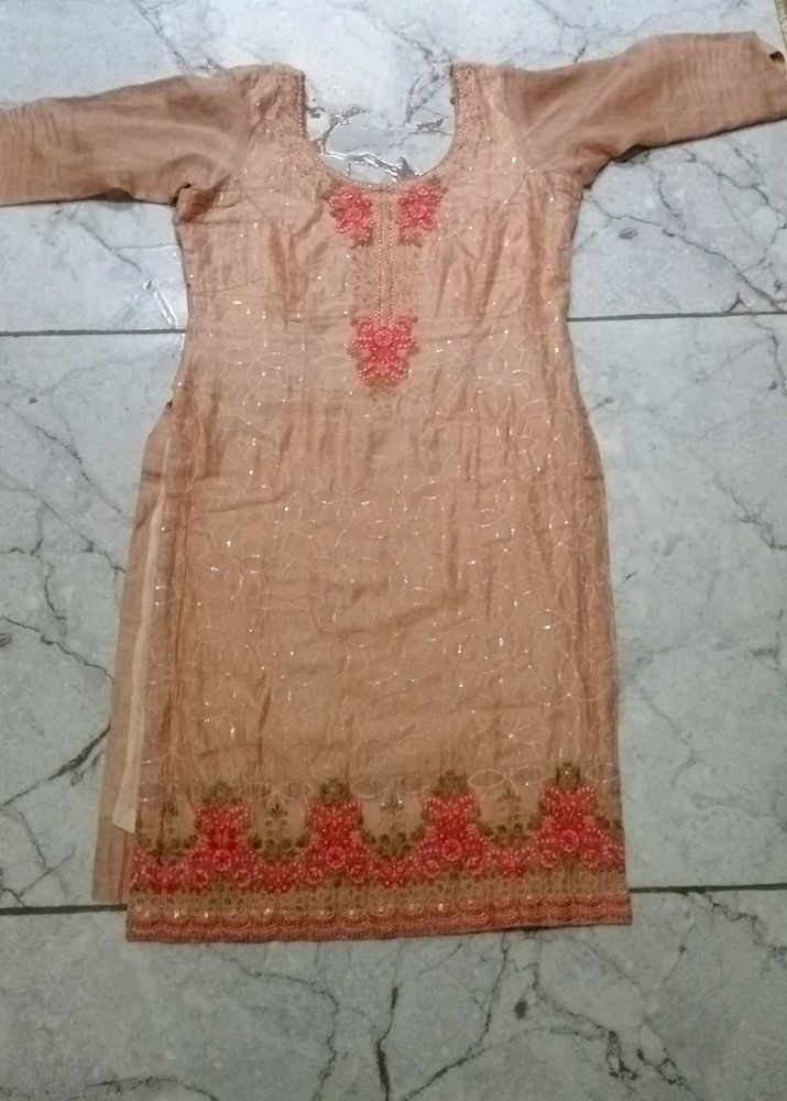 Suit Salwar