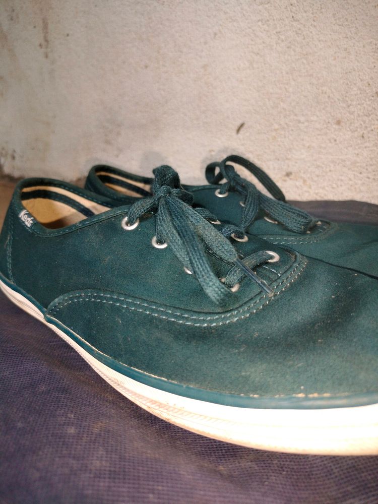 Shoes || Snickers