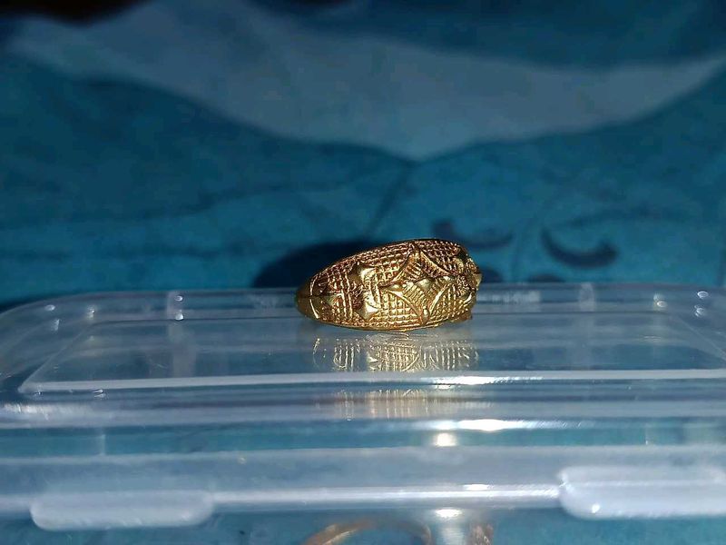 Vintage Gold Ring