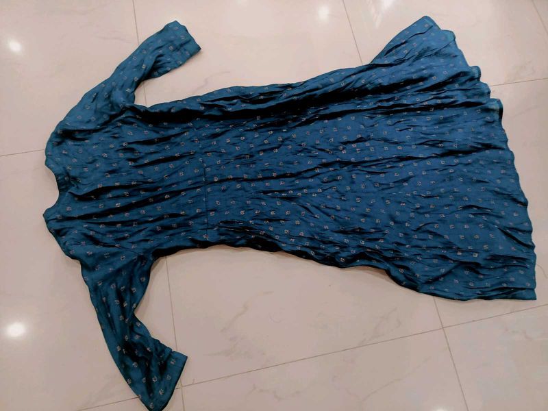 Avaasa Silk Anarkali Kurty