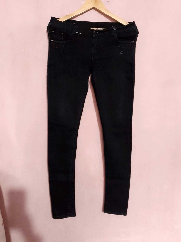 Black embellished Jeans ( women's)