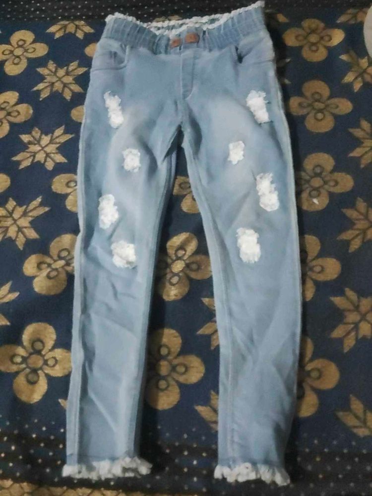 Cute Distressed Denim Jeans