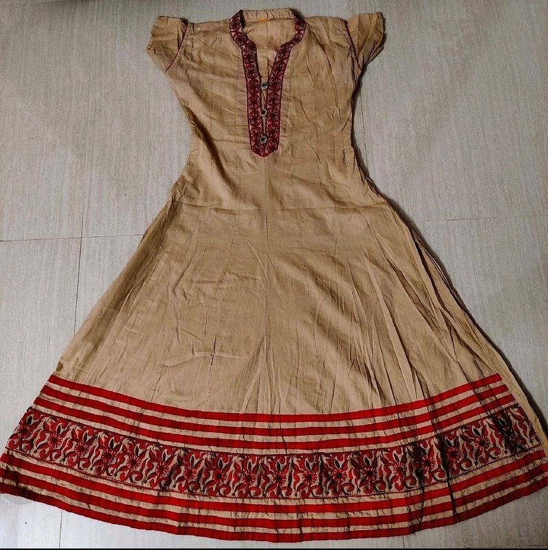 TRENDING ANARKALI Embroidered UMBRELLA CUT KURTI