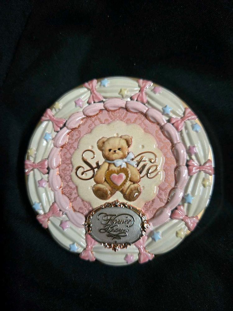 Flower Knows Sweetie Bear Concealer Palette- 01