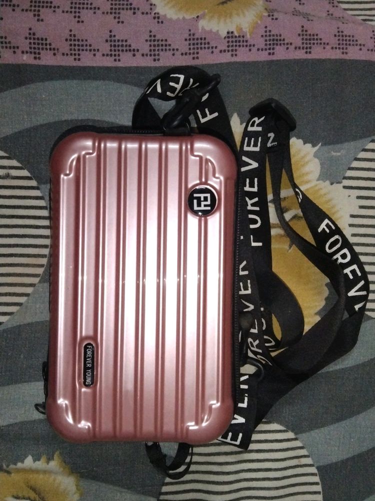 Sling bag sutcase model