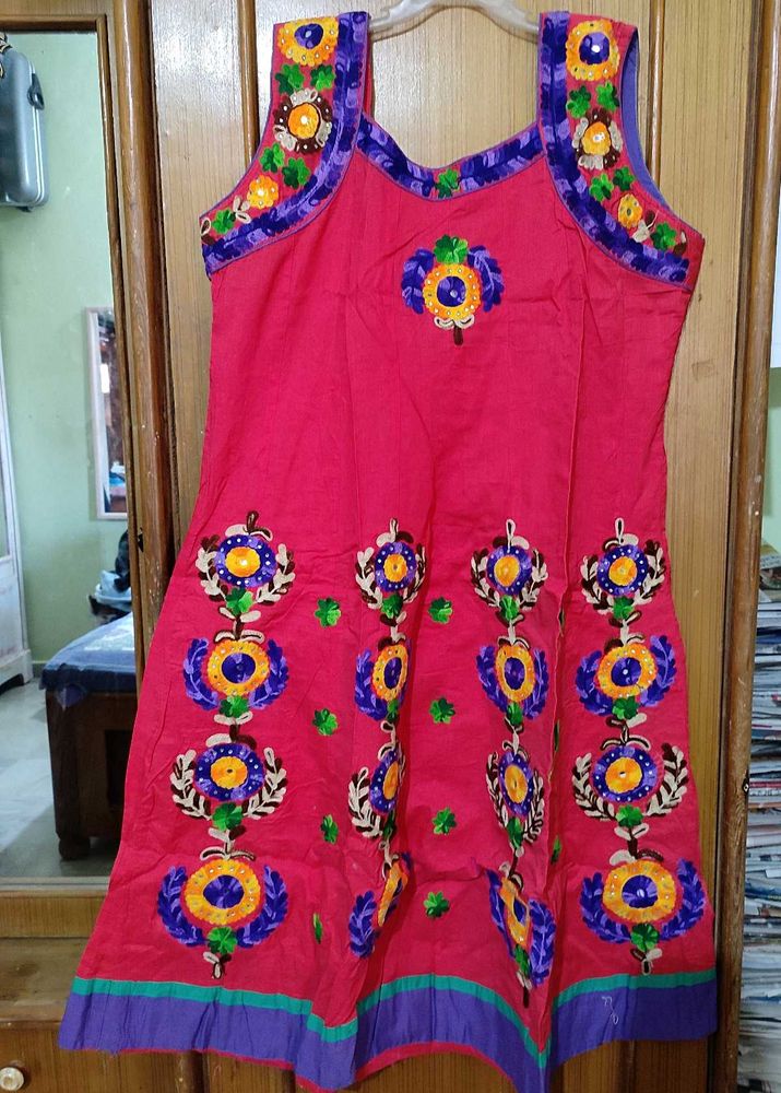 3 Piece Sleeveless Kurti Set