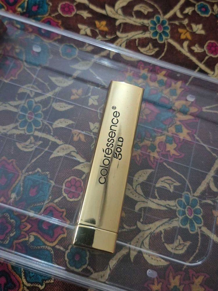Coloressence Gold Matte Lipstick – ✨ Used Once