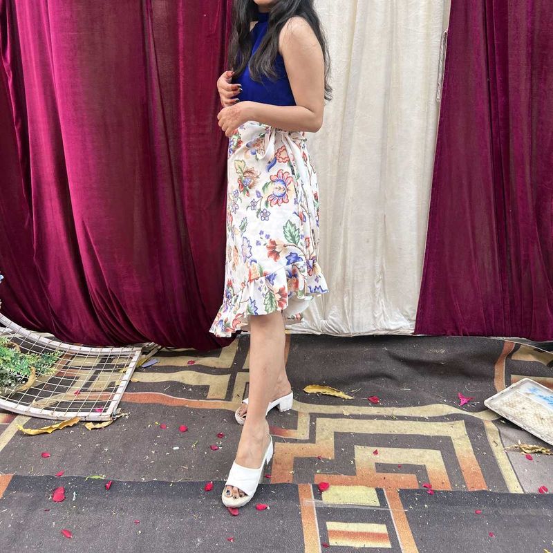 Short Skirt With Top