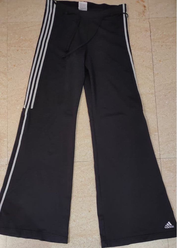 Flared Legging