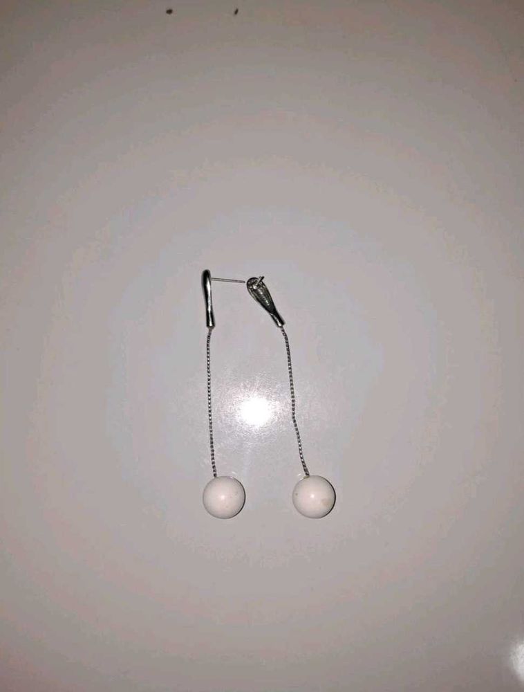 Earing With Pearl