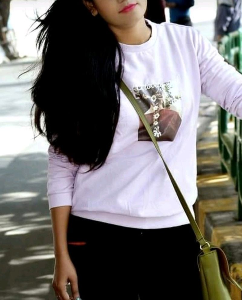 Lavender sweatshirt Winters