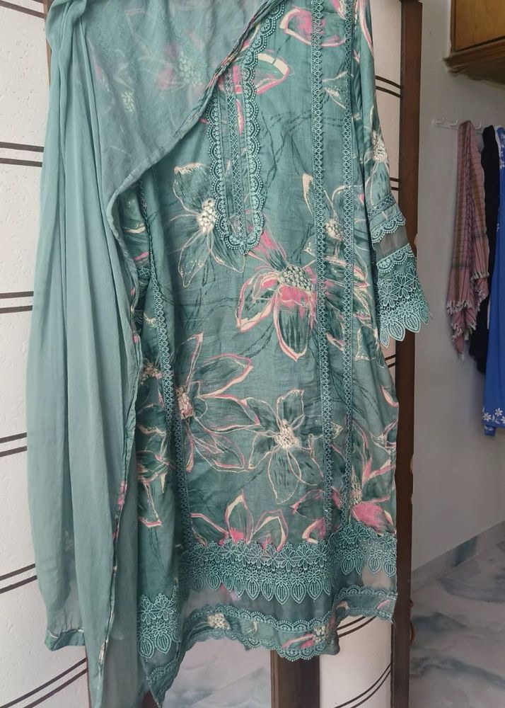 Floral Kurta Set
