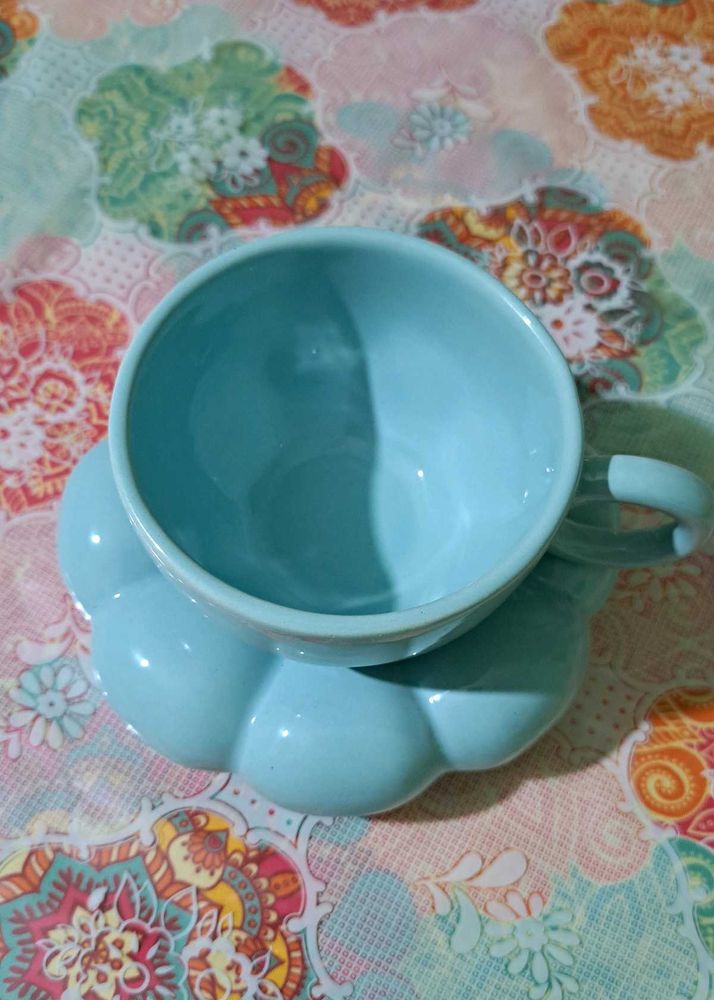 Bubble tea mug with saucer