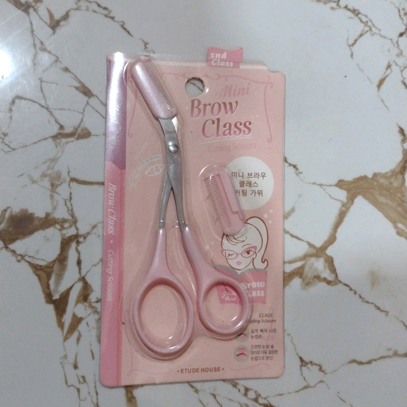 mini eyebrow scissors