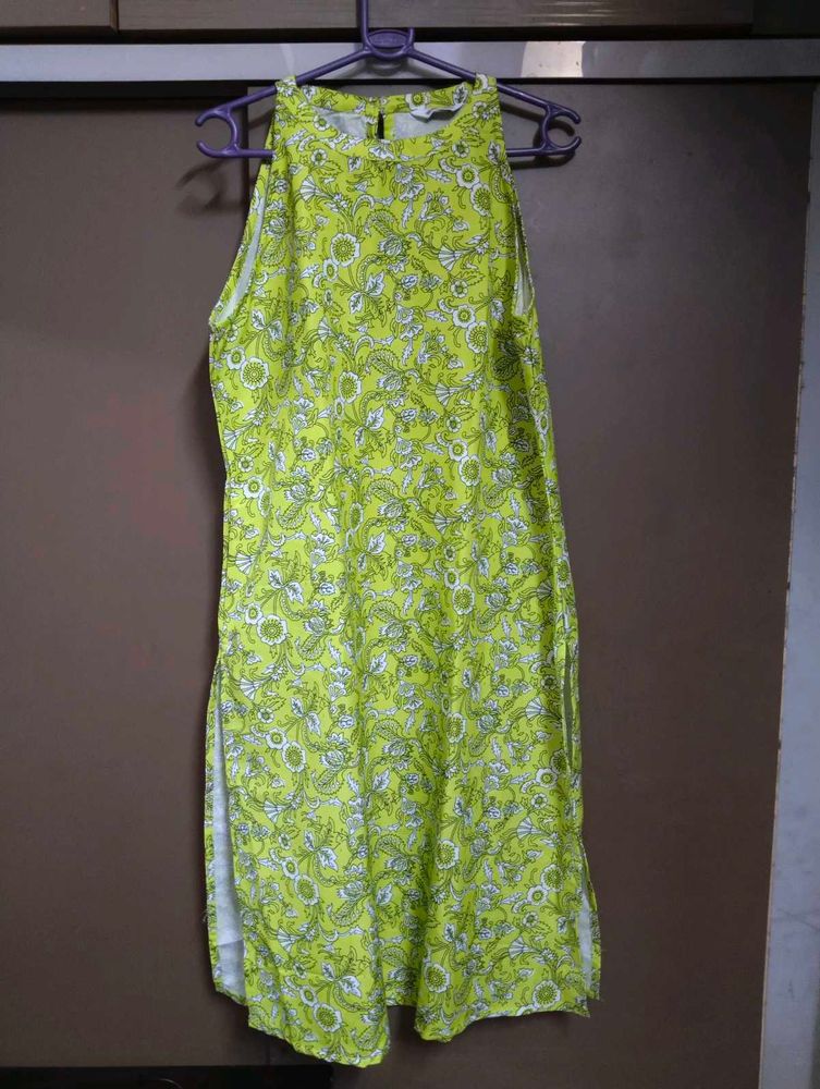 Green Floral Kurti Pant