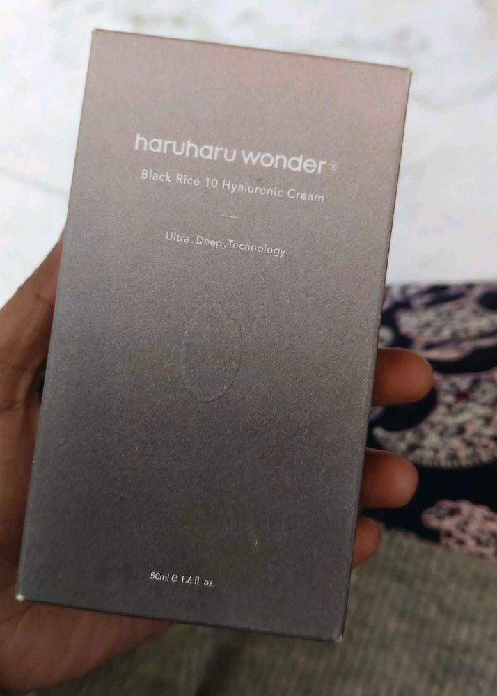 Haruharu Wonder Cream