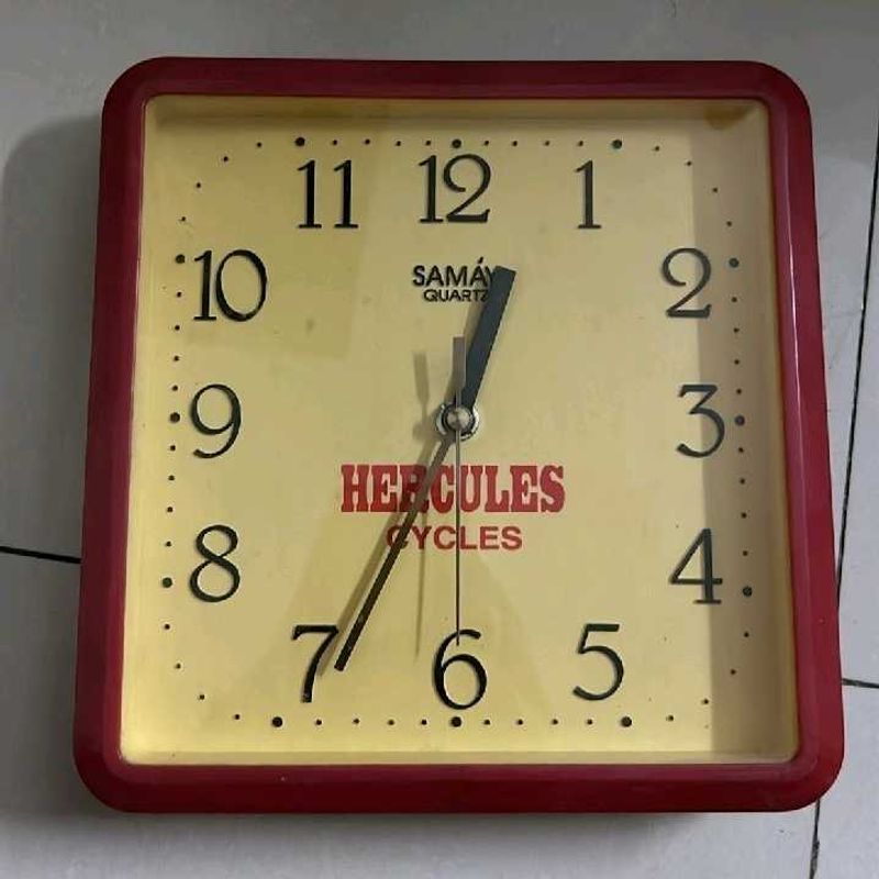 Samay Quarter Wall Clock