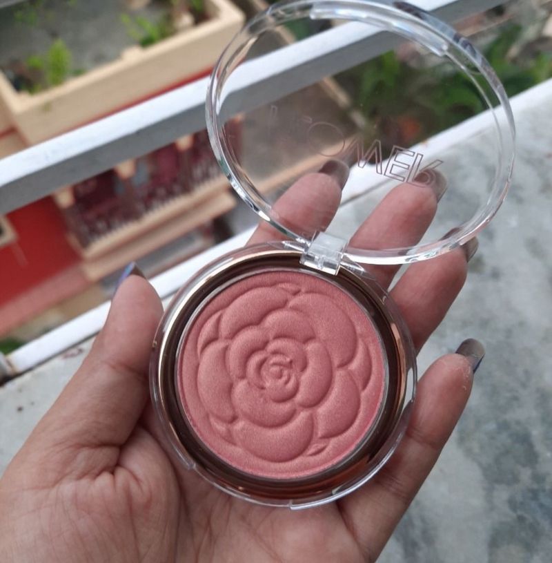 FLOWER BEAUTY POT BLUSH