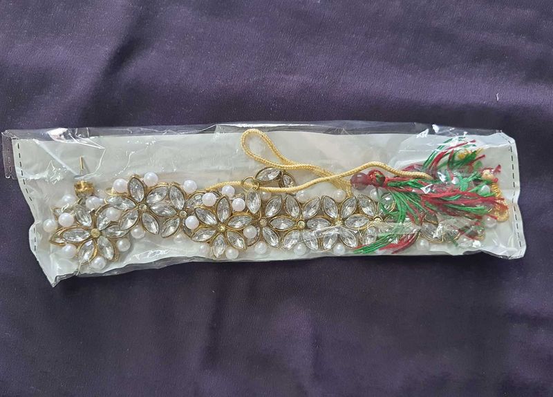 beautiful pearls and kundan set