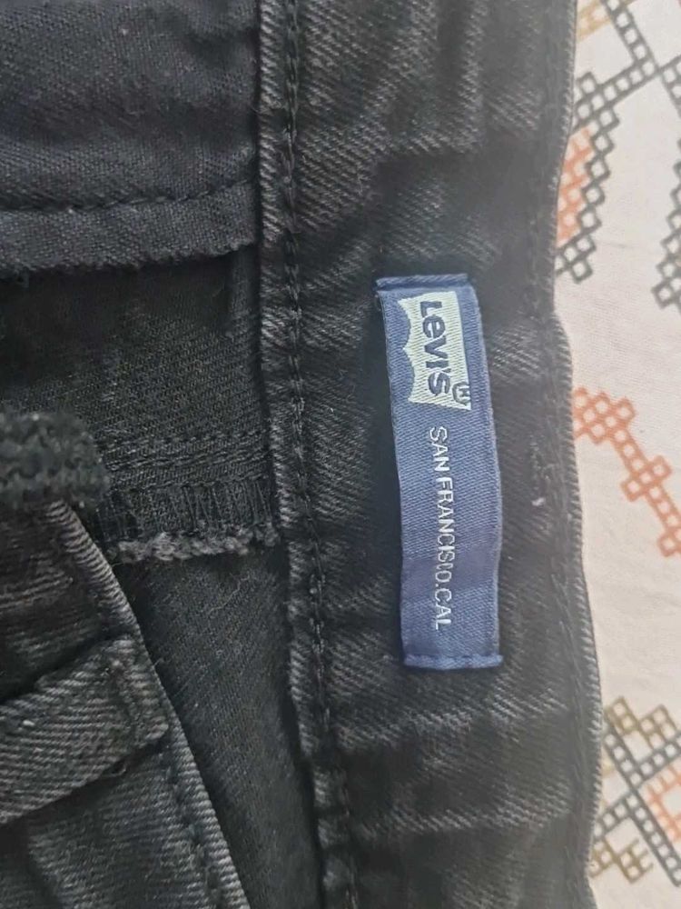 black jeans