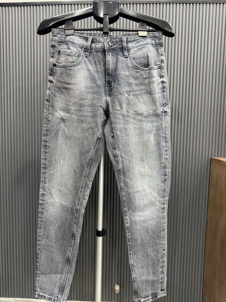 Jack &amp; Jones Grey Cropped Jeans