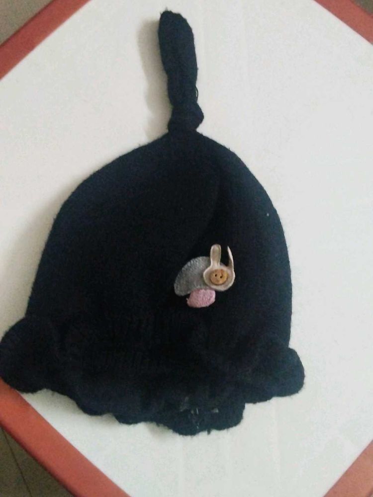 Cute Black Knitted Cap