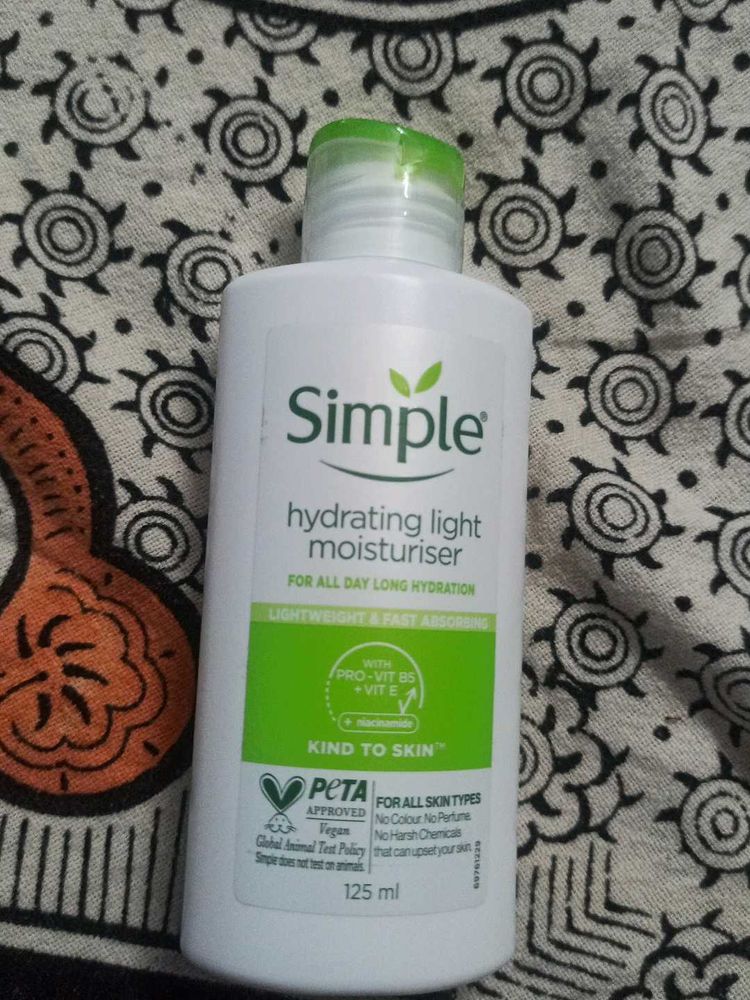 Simple Hydrating Light Moisturiser