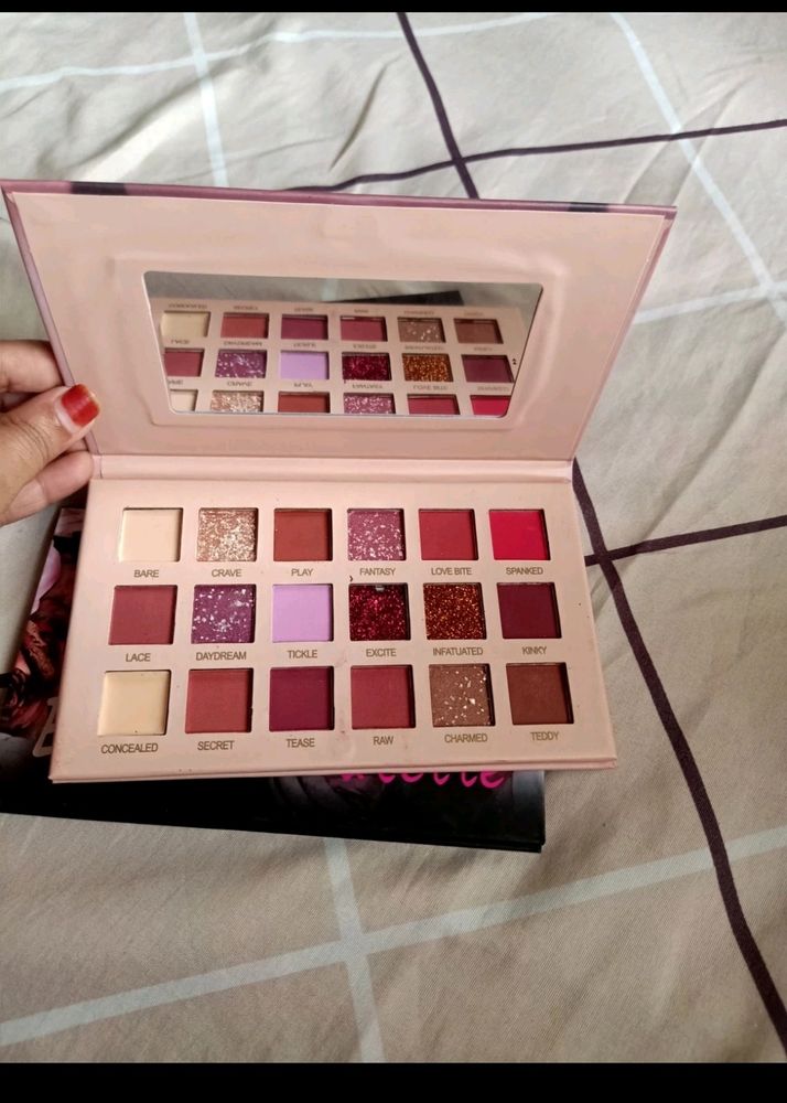 Brand New Eyeshadow Pallate