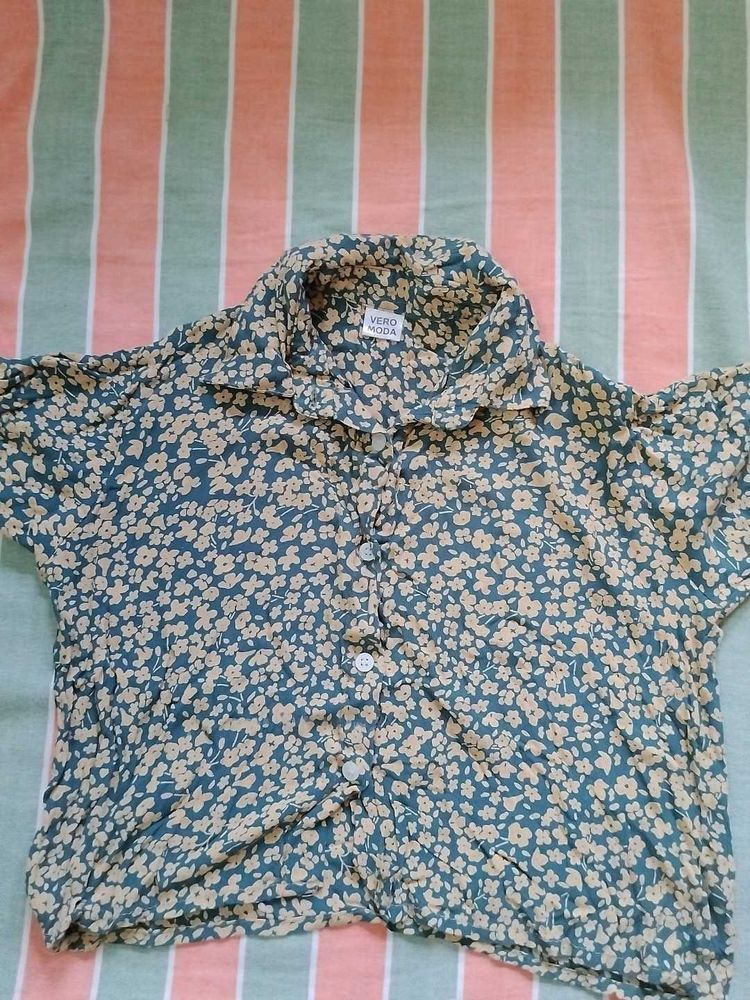 Floral Crop Shirt
