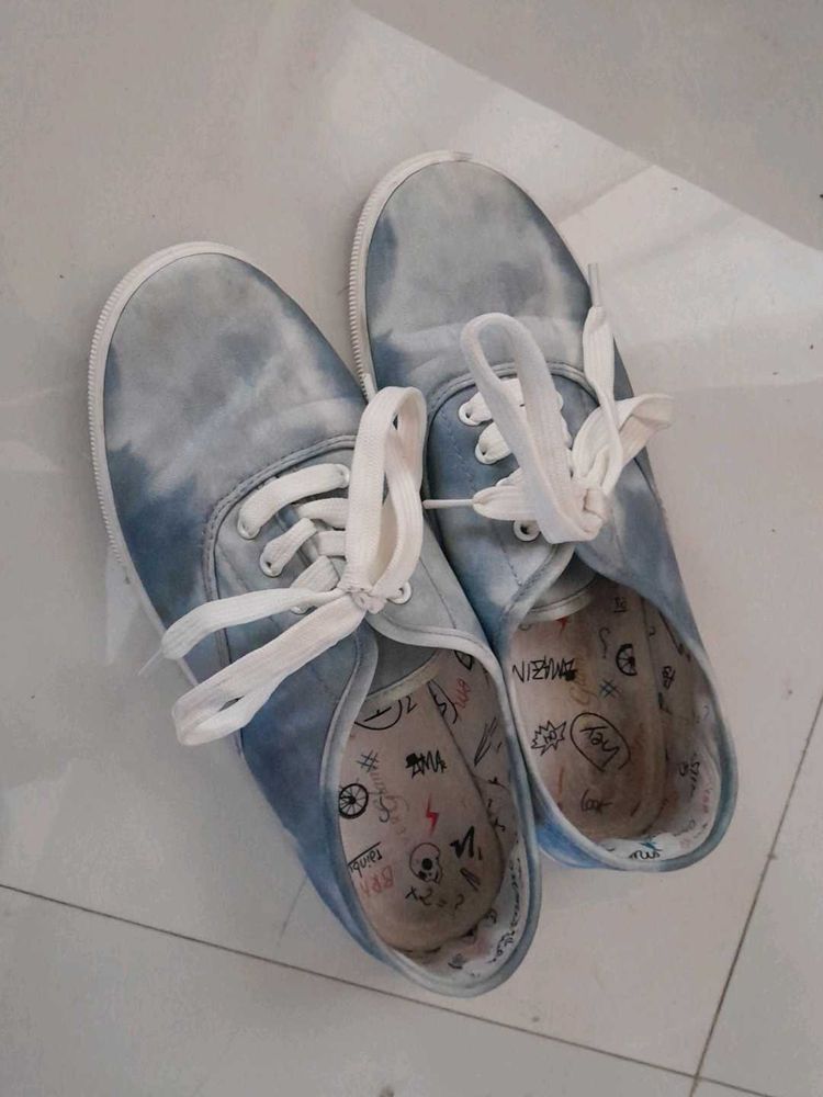 Shoes
