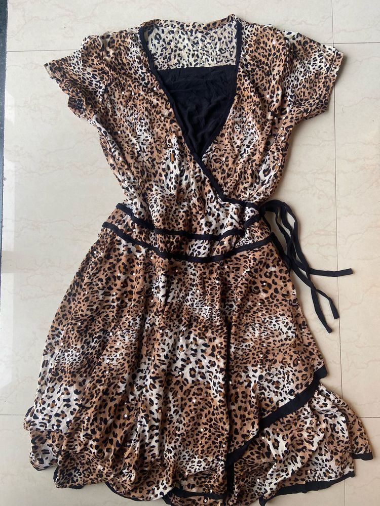 SALE! Y2k vintage leopard print dress
