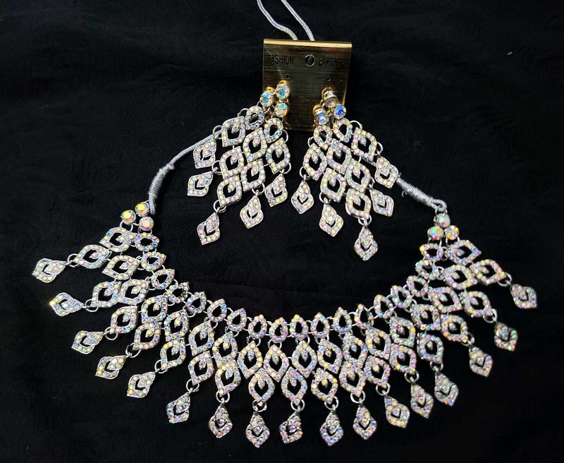 Sparkling Silver Necklace