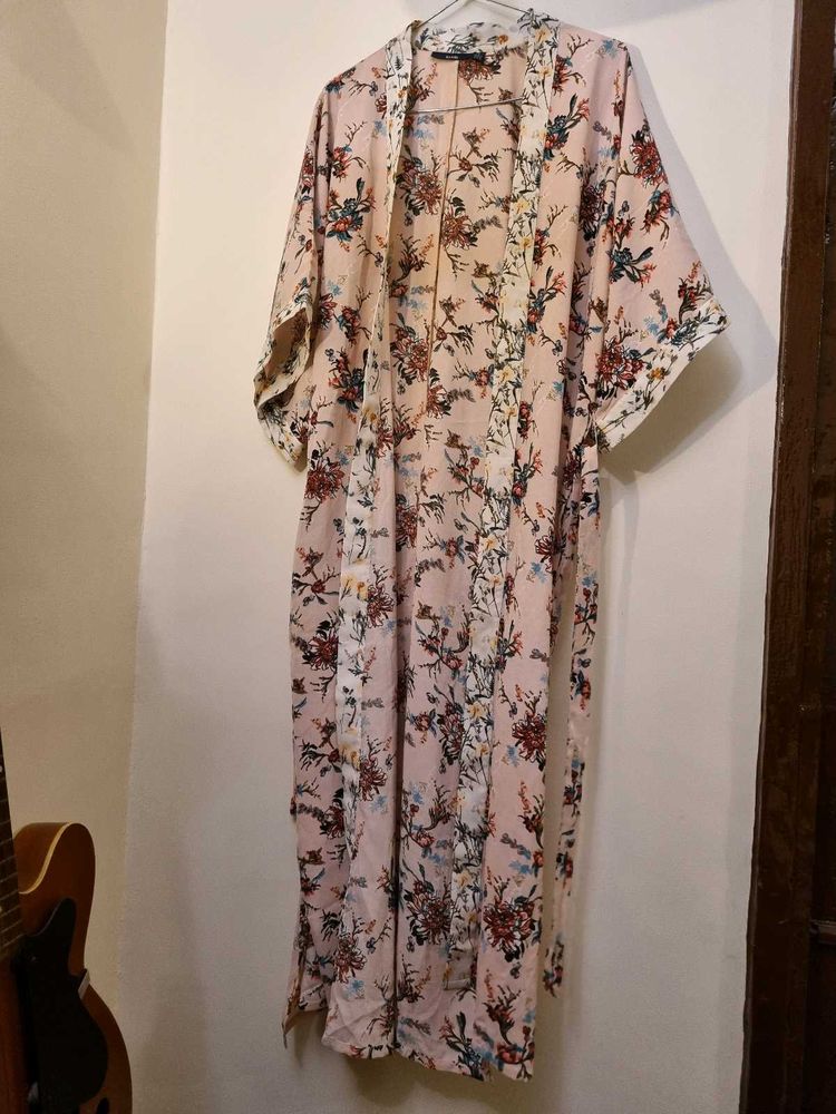 Beautiful Floral Shrug With Tie Belt