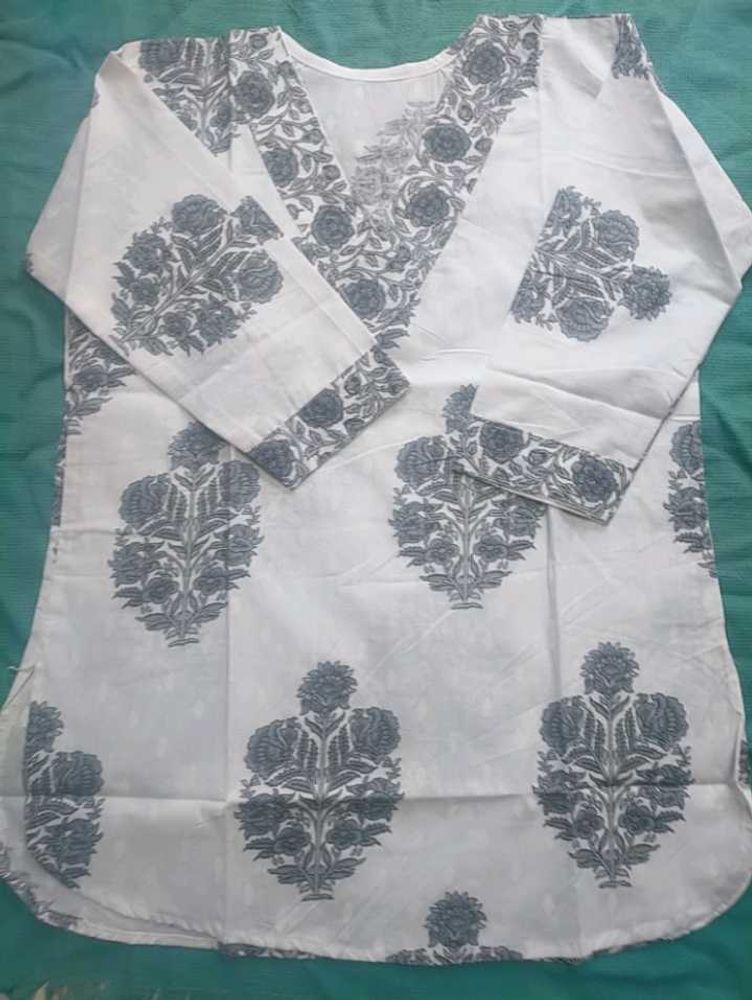 Floral Print Tunic Top