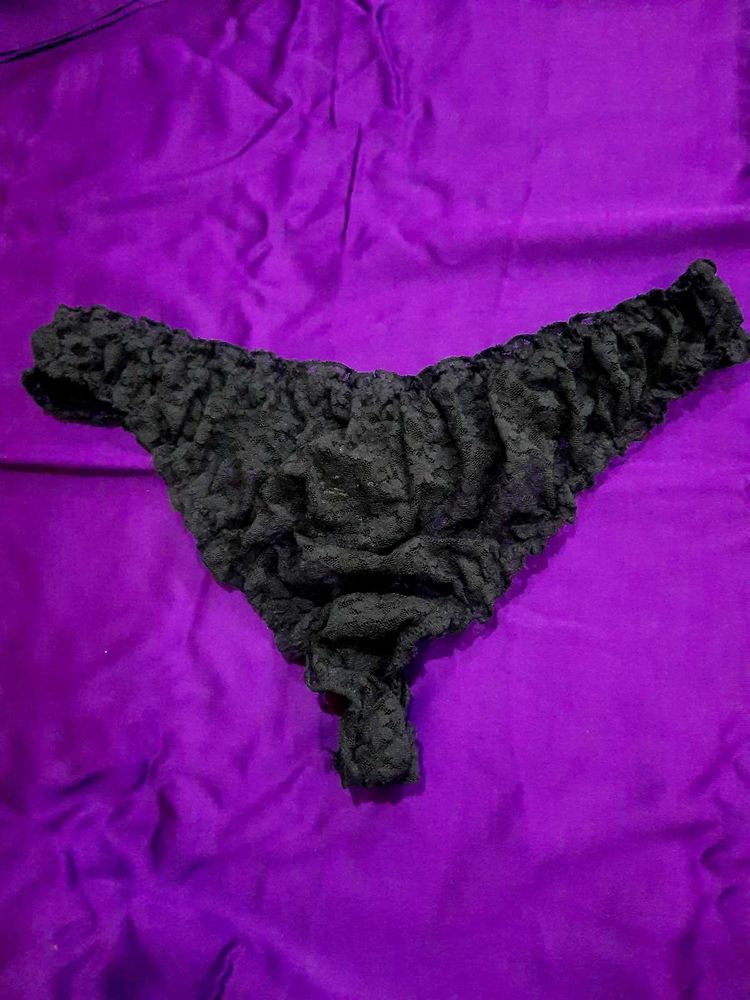 H&amp;M Black Lace Thong