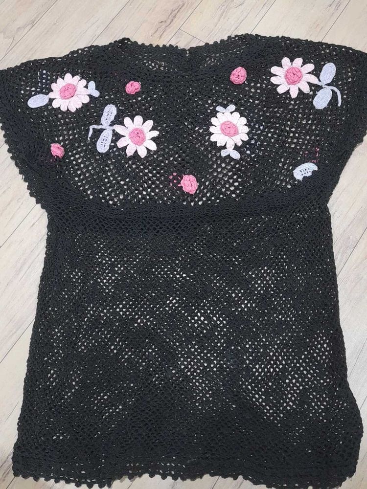 Black Floral Crochet Top