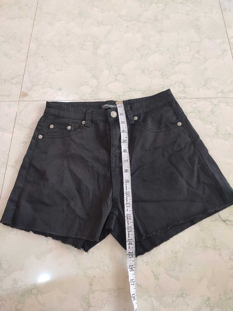 shorts waist 28