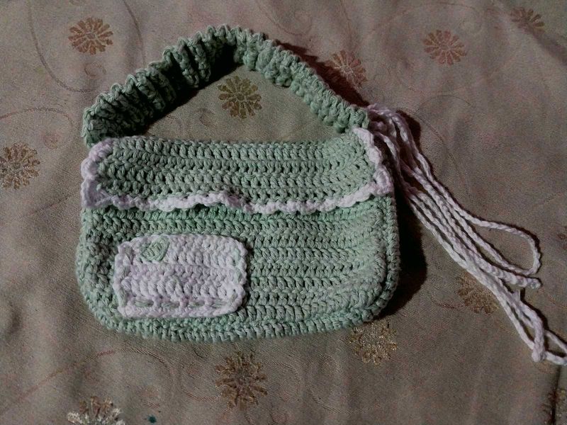 Cotton Crochete Hand Bag With Adjustable Staps .