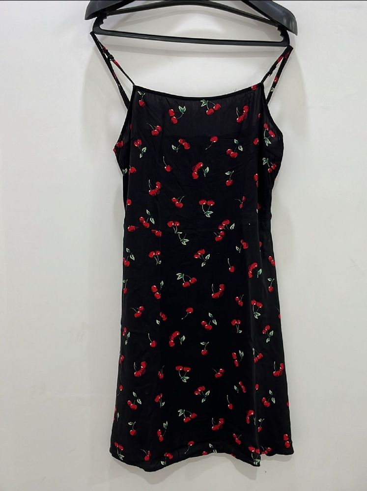 50% Discount On Women&#39;s Summer Dress