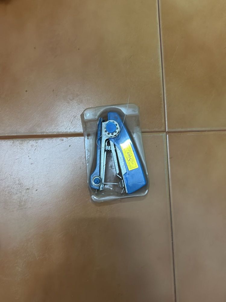 Hand Sewing Stapler