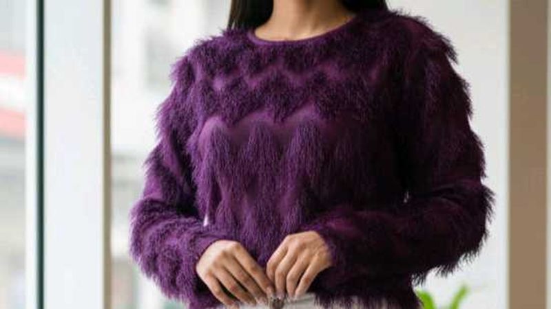 Stylish Purple Fuzzy Sweater 🎀
