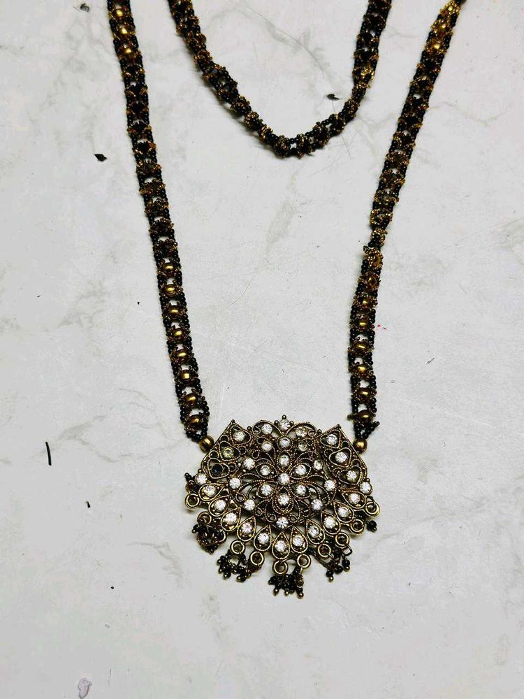 Jwellery Sets Good Condition