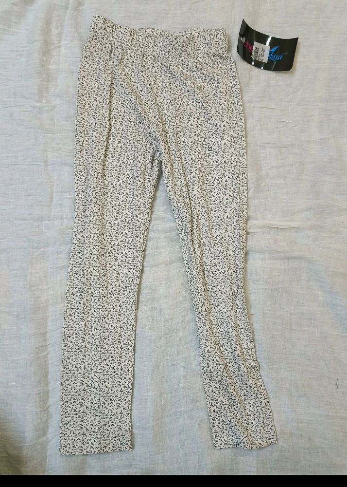 Brand New Leggings 30 Off On Shipping