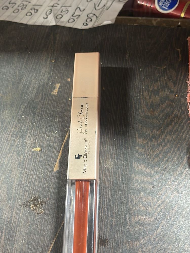 Magic Blossom Dual Charm Lipstick