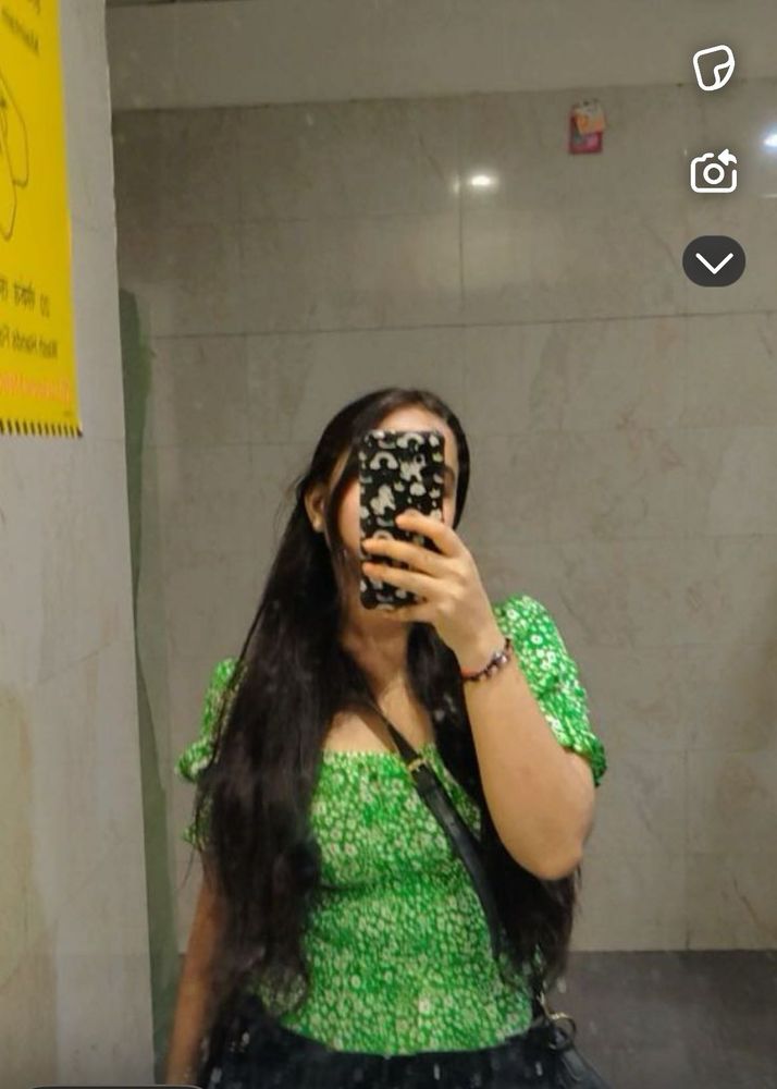 Floral Green peplum puff sleeves crop top