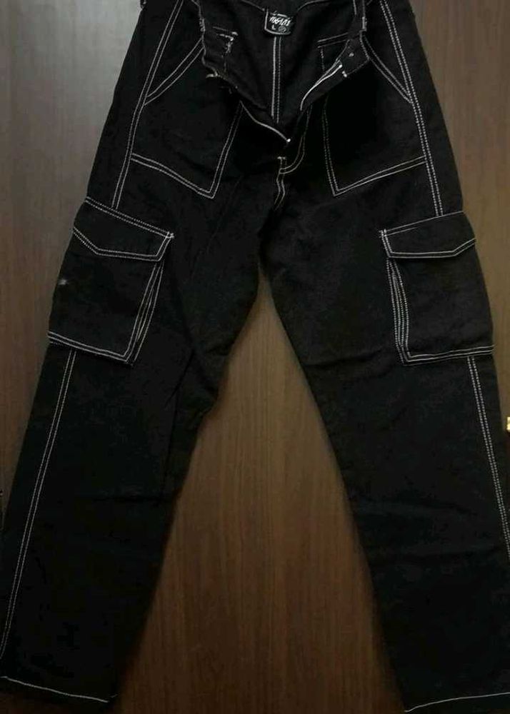 FuggaZe Black Contrast Stitch Cargo Pants