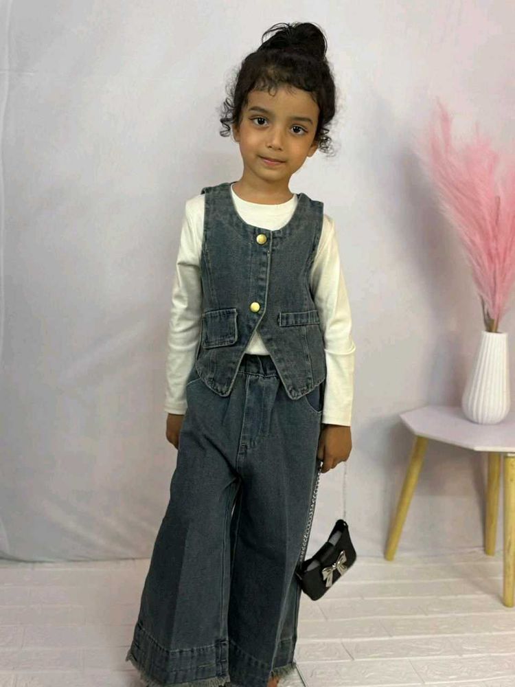 Cute Denim Vest &amp; Pants Set
