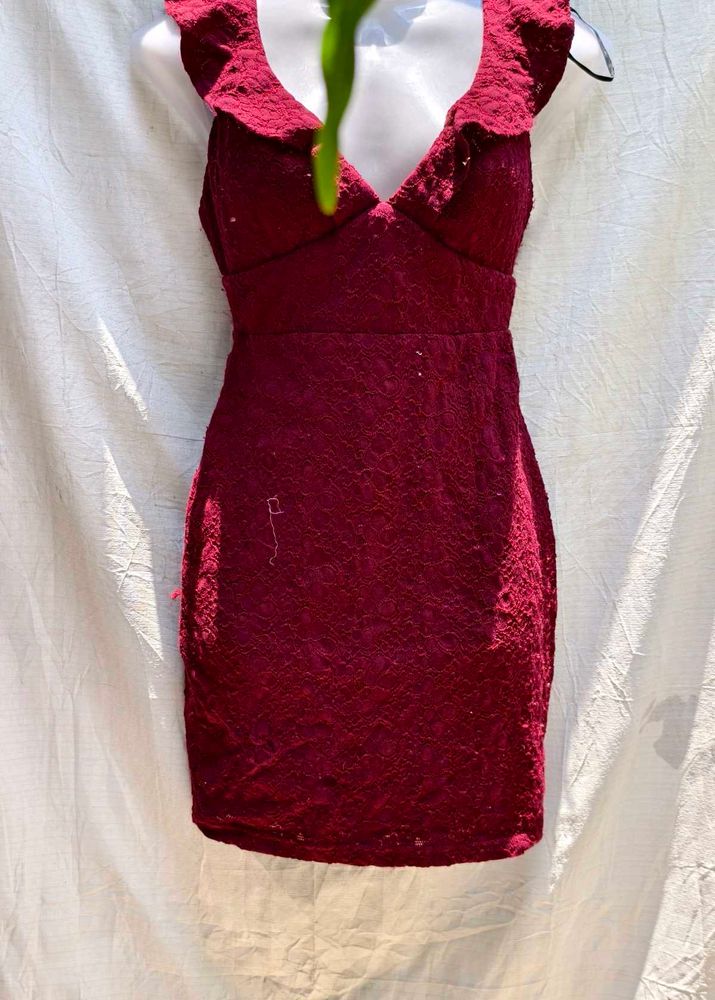 5225 SEXY MAROON BODYCON