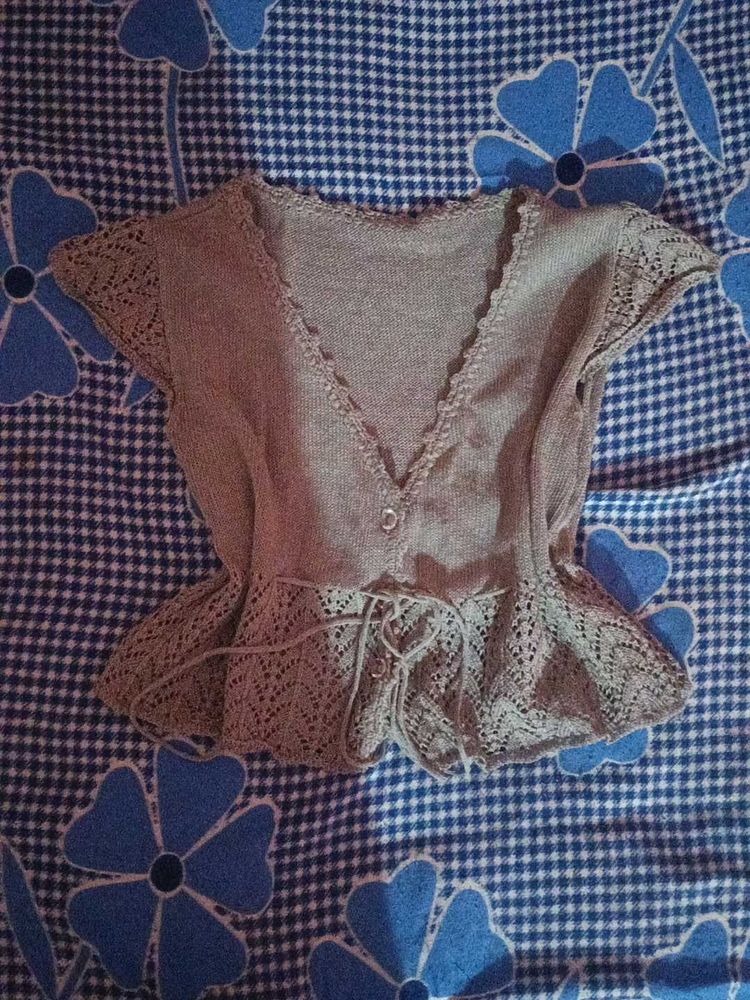 Lace Detail Peplum Top