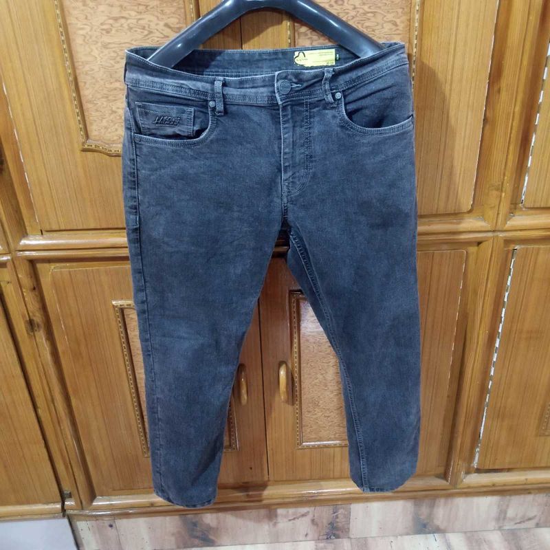 Stylish Grey Denim Jeans